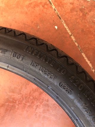 T 125/60 R 18 94M. Continental S. Emergencia