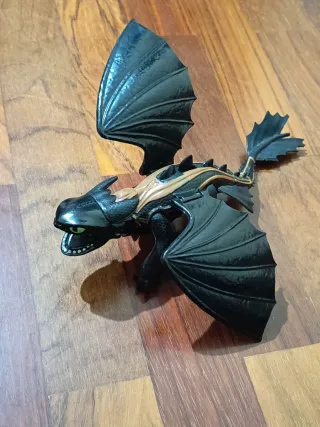 Figura Desdentado Chimuelo Dragón Articulado