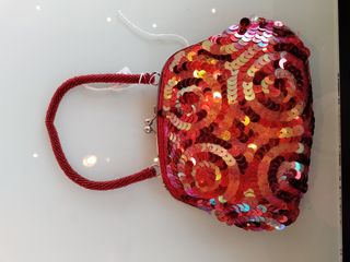 Bolsos de fiesta para mujer de diferentes modelos