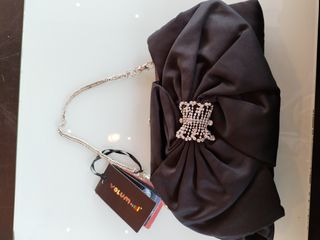 Bolsos de fiesta para mujer de diferentes modelos