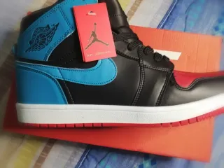 Nike Air Jordan 1 High Scarpa