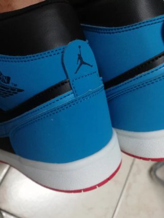 Nike Air Jordan 1 High Scarpa