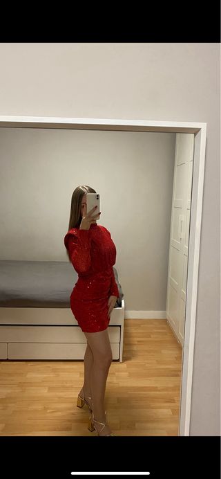 Vestido rojo lentejuelas