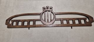 Alacena antigua de madera - estilo alfonsino