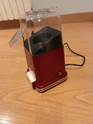 Máquina de Palomitas Roja y Transparente