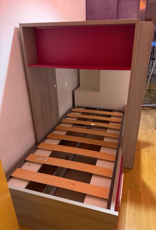 Litera tren gris y fucsia