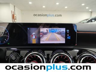 Mercedes-Benz Clase A 180 100 kW (136 CV)