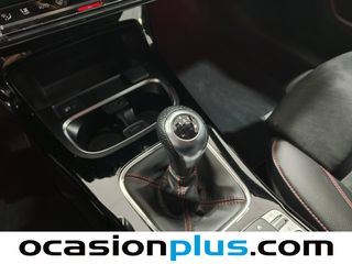 Mercedes-Benz Clase A 180 100 kW (136 CV)