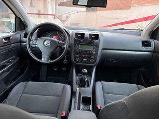 Volkswagen Golf 2006