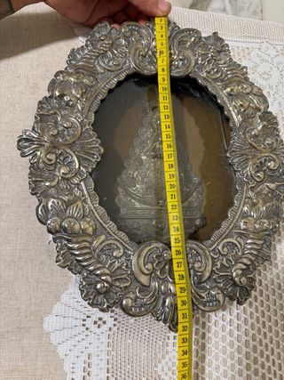 Relicario antiguo plata repujada