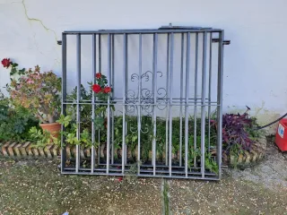 Puerta y cancela de hierro forjado