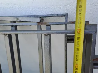 Puerta y cancela de hierro forjado