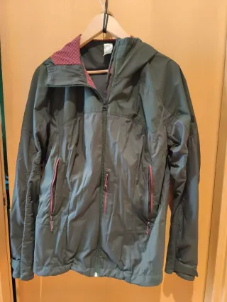 Cortavientos trekking mujer verde