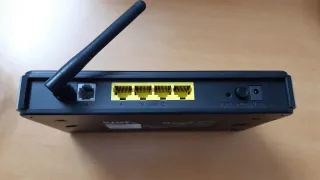 Router D-Link DSL-2640 Modem ADSL Wireless