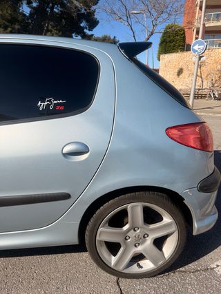 Peugeot 206 1.6 16v