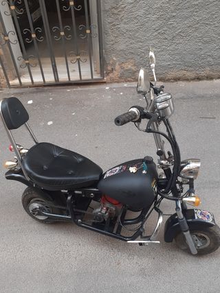 Mini moto c.d 49 funciona bien no tiene