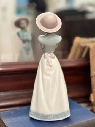 Figura Nao by Lladró