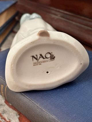 Figura Nao by Lladró