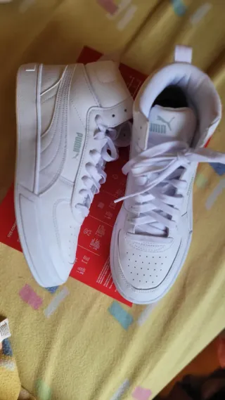 Zapatillas Puma  Cavem altas blancas talla 43