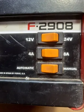 Cargador Baterías Ferve Tetra F-2908