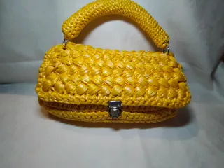 Borsa uncinetto gialla