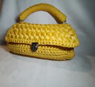 Borsa uncinetto gialla