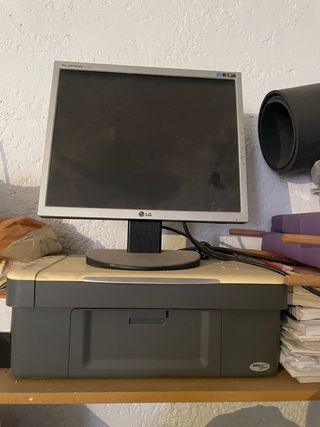 Pantalla LG Flatron + Impresora Epson