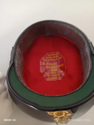 Gorra de plato carabinero antigua