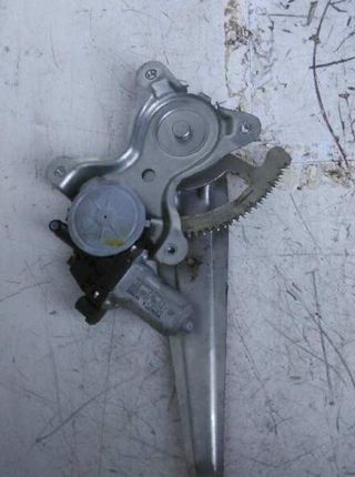 Elevalunas tras der toyota 698300k031 hilux 157175