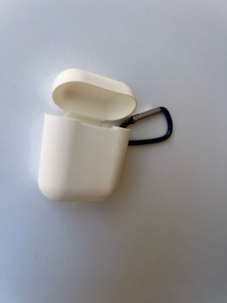 Caja AirPods Pro 2ª Gen + Cable doble entada USB-C