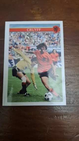 Cromos de fútbol: Messi, Zidane, Cruyff