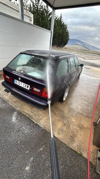 BMW Serie 5 Touring e34