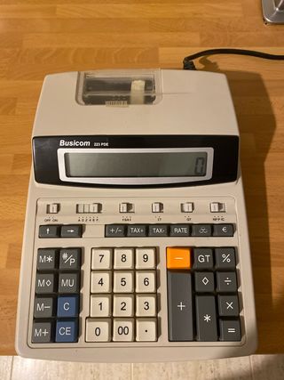 Calculadora Busicom 223 PDE con impresora