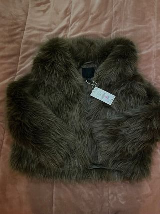 Abrigo pelo Zara Talla S