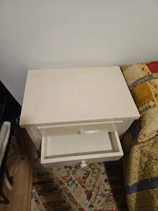 Mesita de noche de madera blanca 50x33x55