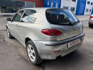 Alfa Romeo 147 2001