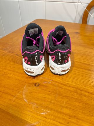 Zapatillas Nike Air Max Tailwind IV Negras Rosas