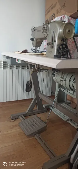 BERNINA 217 Zig-Zag Máquina de Coser