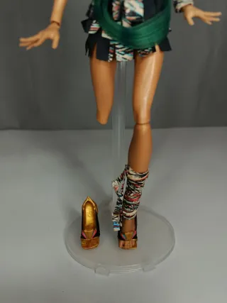 Muñeca Monster High nesfera de nile