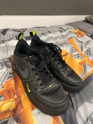 Nike Air Force 1 Negro/Verde