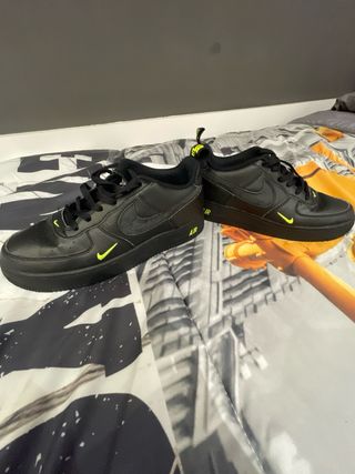 Nike Air Force 1 Negro/Verde