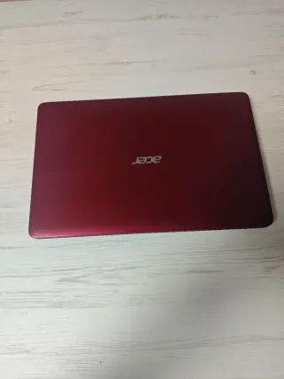 Acer GeForce 710M I3 6GB RAM W11