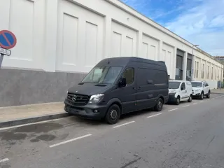 Furgoneta Mercedes Sprinter camper averiada