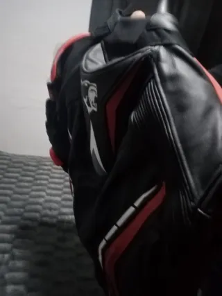 Chaqueta de moto Bela Sportbike Negra/Roja