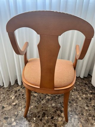 6 Sillas de madera con asiento de tela