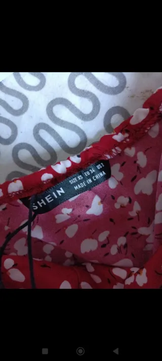 Top corto estampado floral