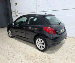 Peugeot 207 sport 1.6 hdi