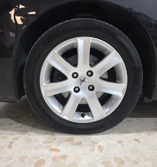 Peugeot 207 sport 1.6 hdi