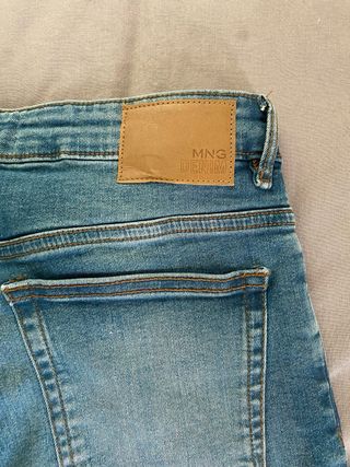 Pantalón vaquero Mango hombre azul