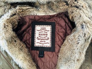 Parka Mango Verde Militar con Capucha